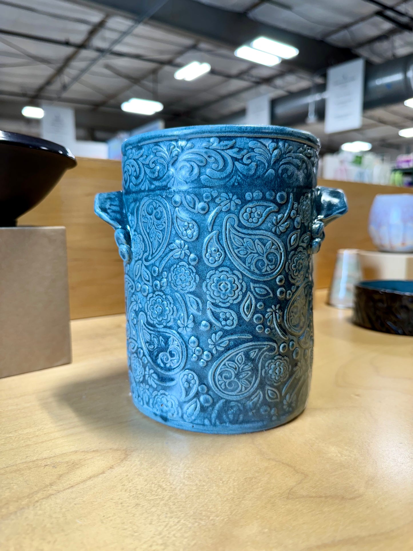 Utensil Crock in Slate – Paisley Pattern